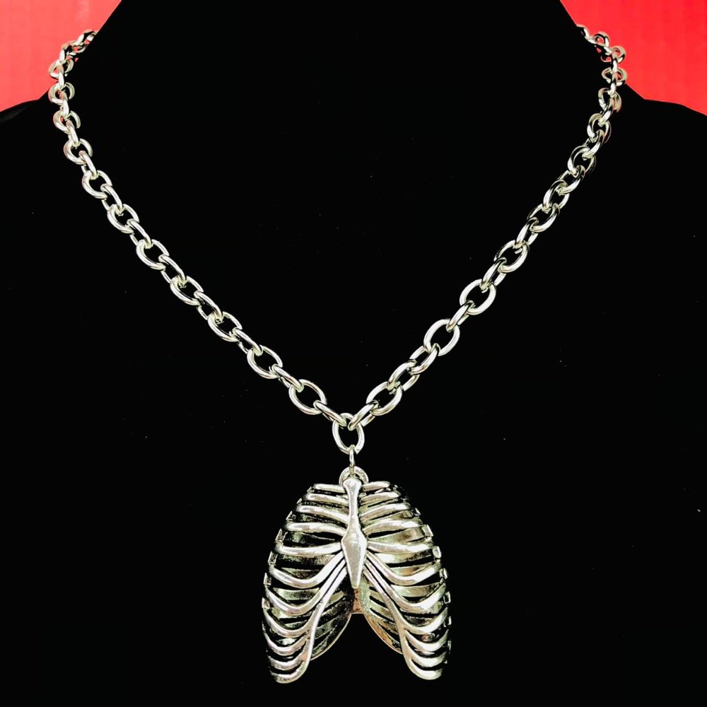 Chunky Gothic Goth Human Chest Ribs Bones Skeleton Necklace Choker Creepy Scary - Picture 2 of 4